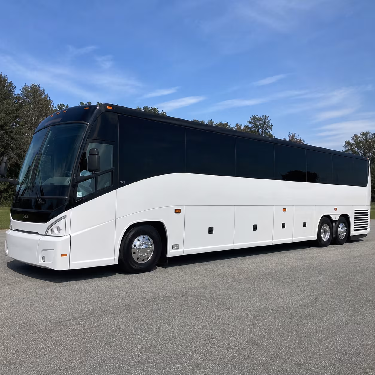 ceremony to reception shuttle buses for southaven weddings