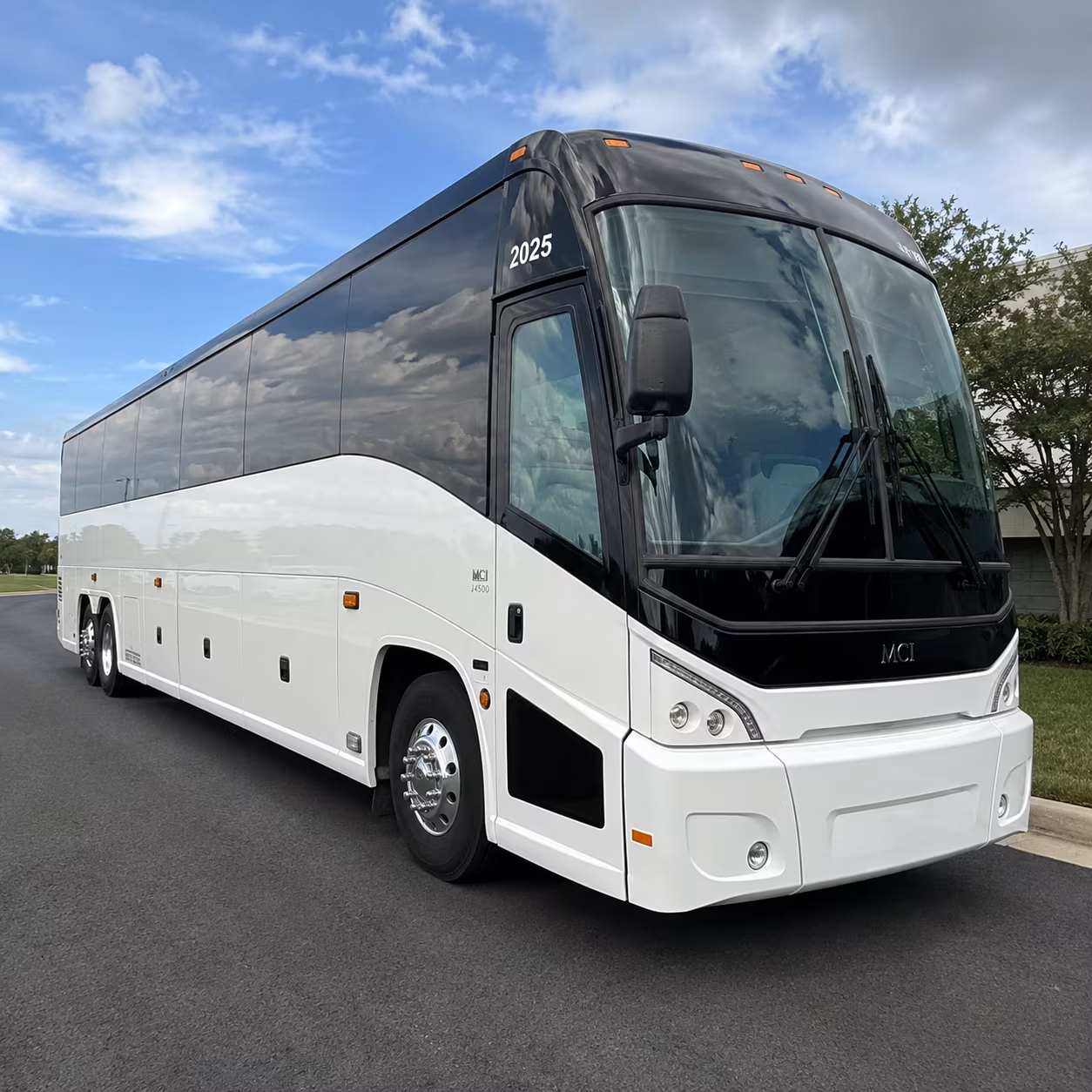 conference and convention shuttles to landers center and the southaven convention center