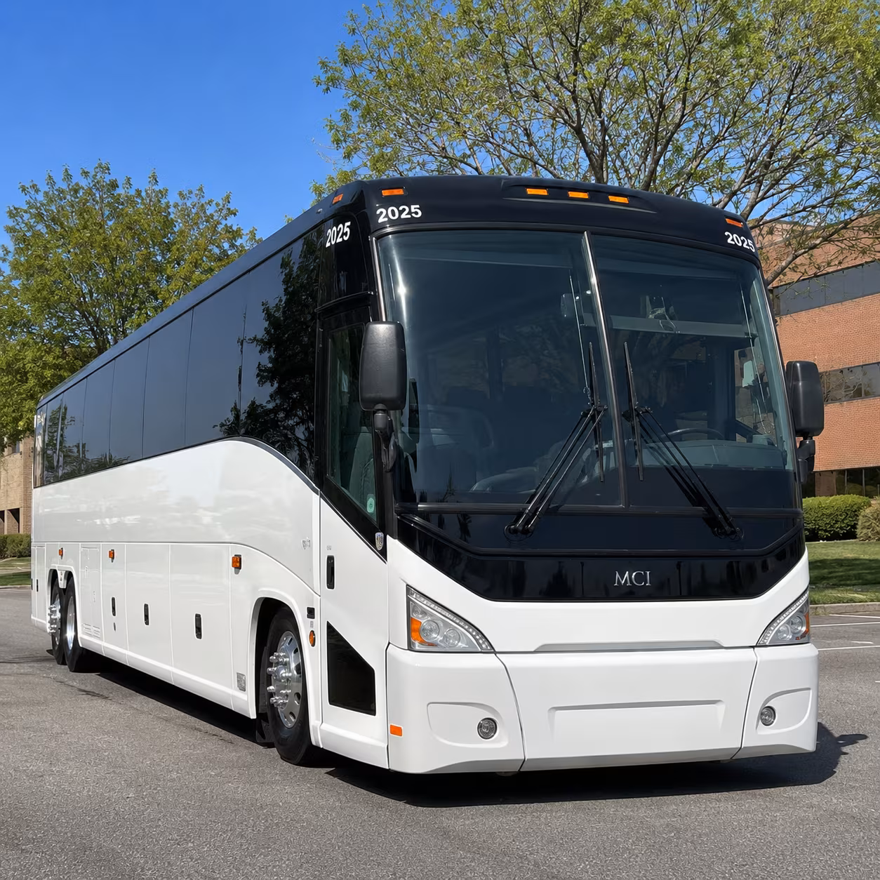 landers center concert shuttles for groups of any size