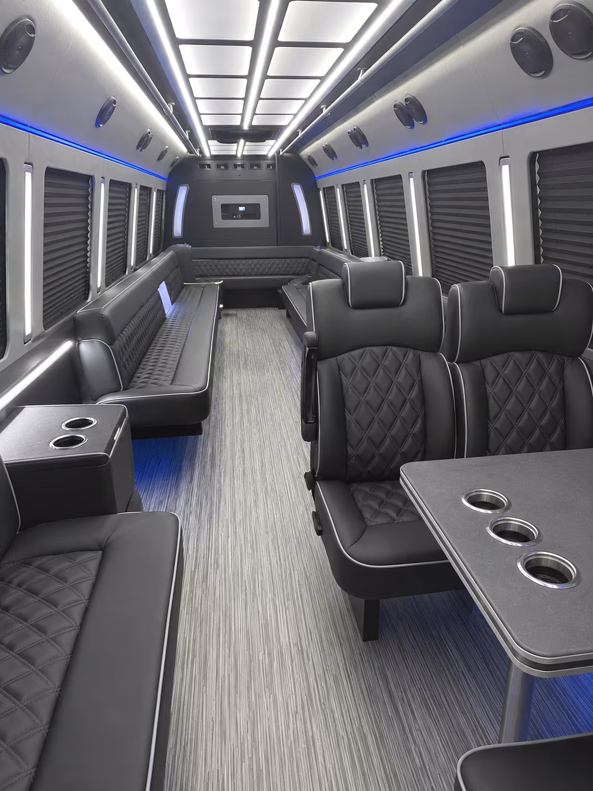 southaven 25 passenger party bus inside