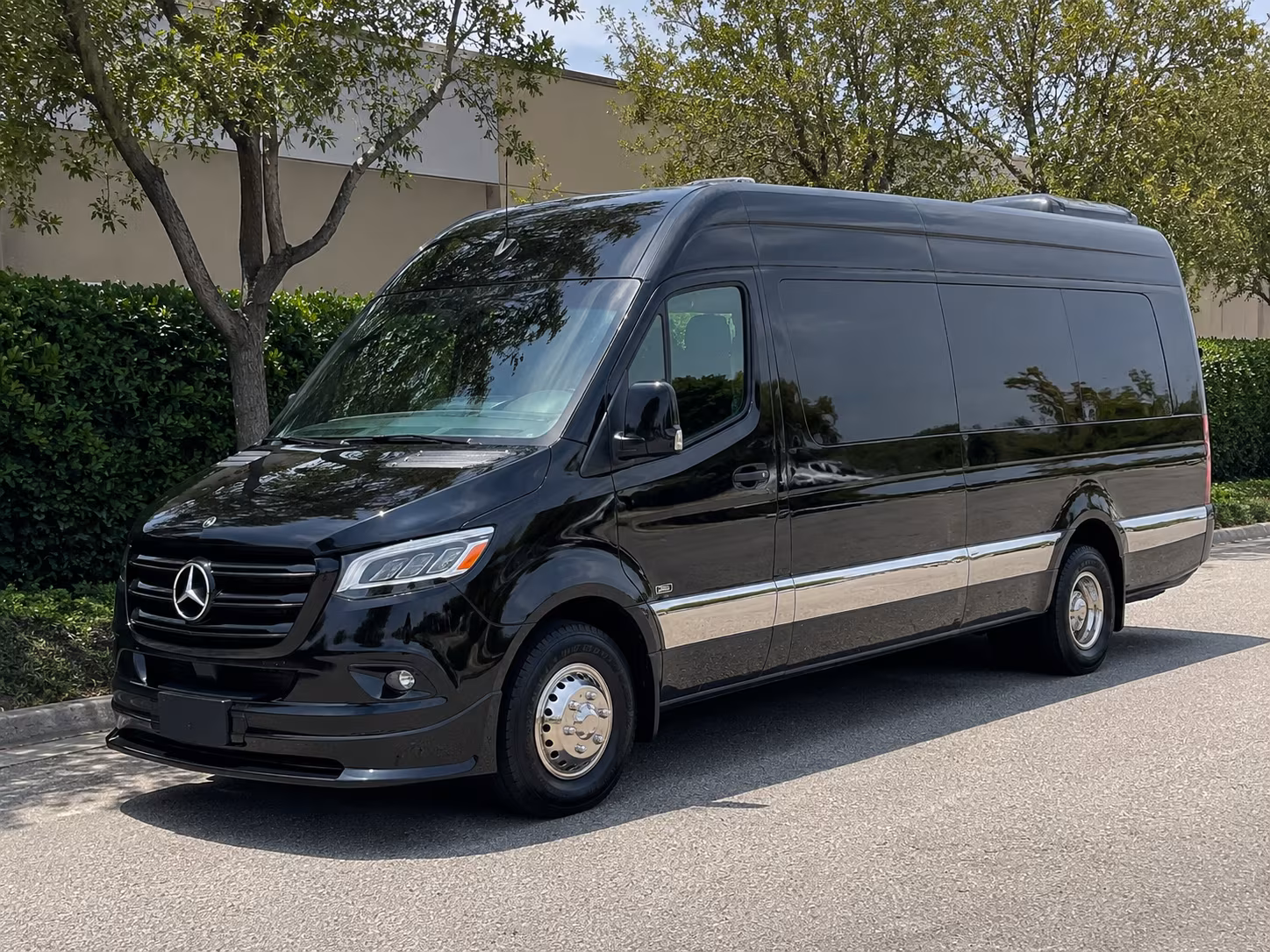 southaven wedding transportation onboard seating